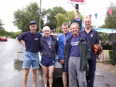 Harriers outside the Gate Inn at Marshside