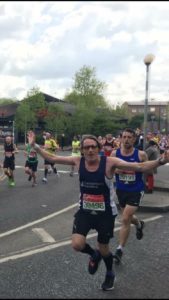 Read more about the article Jolly Day Out For Harriers At London Marathon